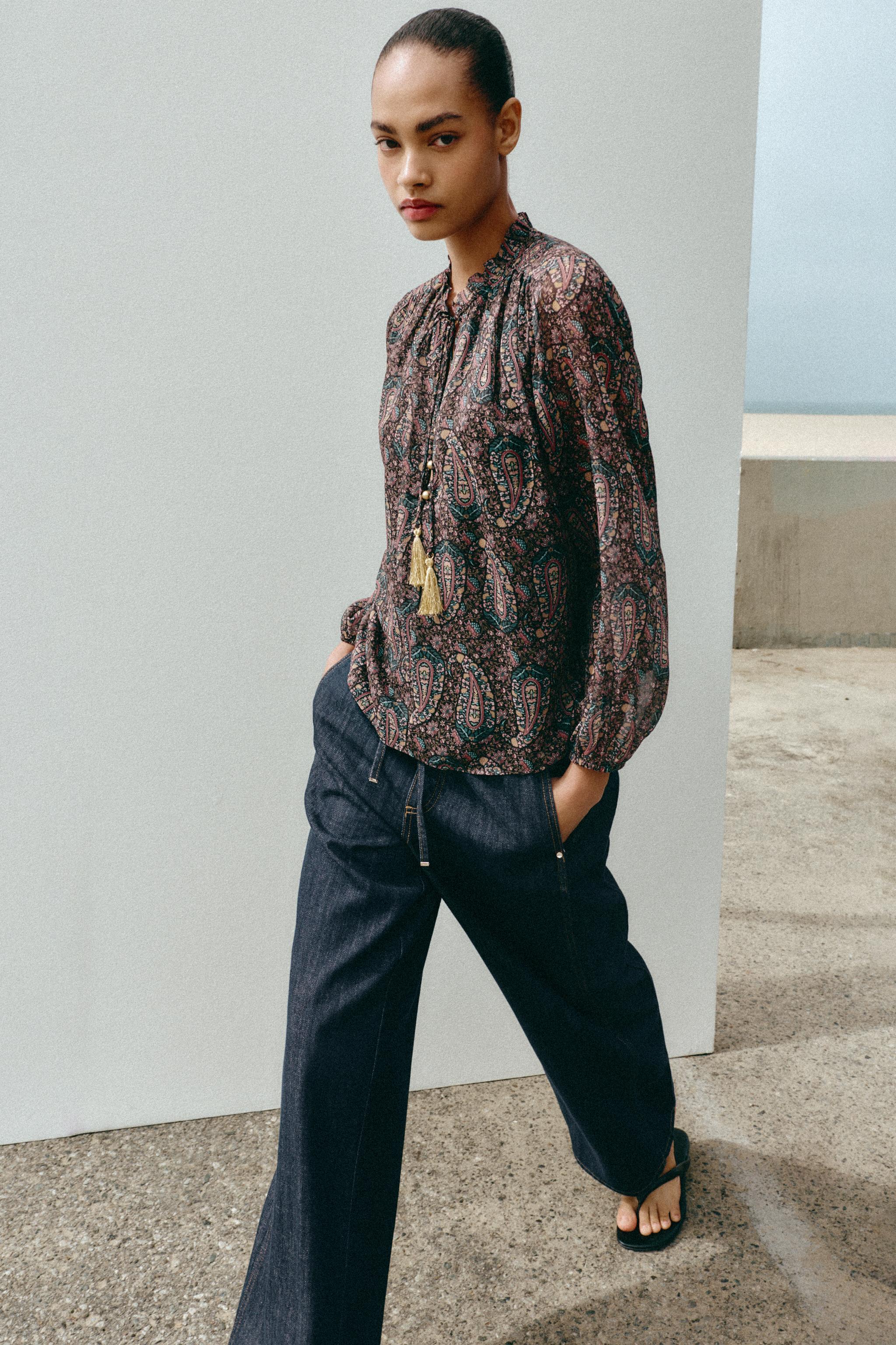 PRINTED SEMI-SHEER BLOUSE